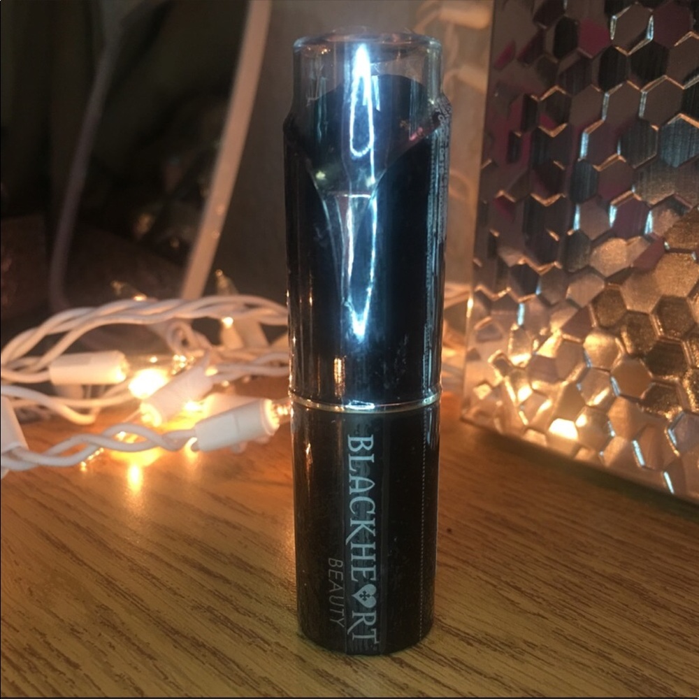 Black Lipstick